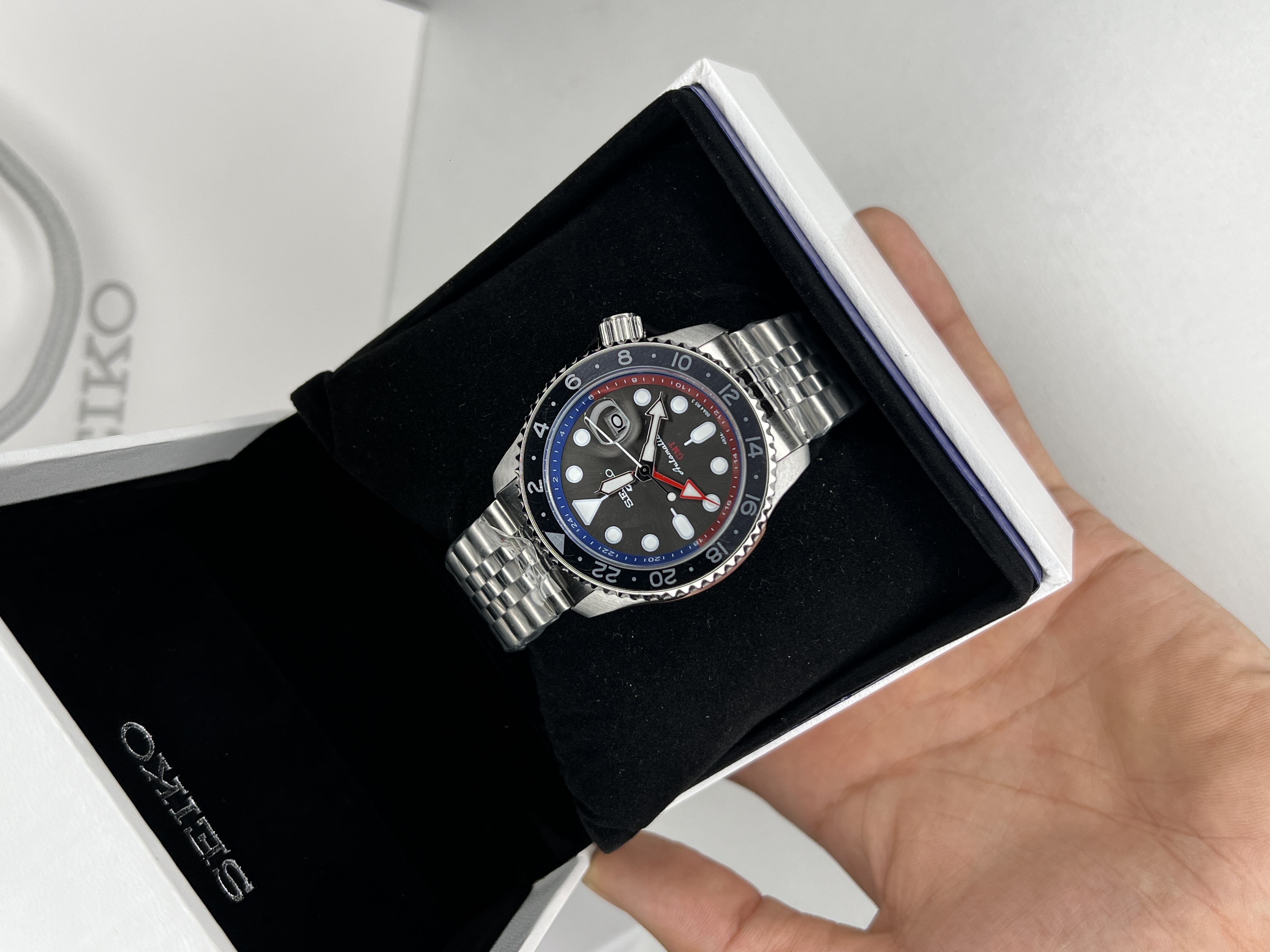 سیکو  5 GMT اتوماتیک مردانه سیلور صفحه مشکی